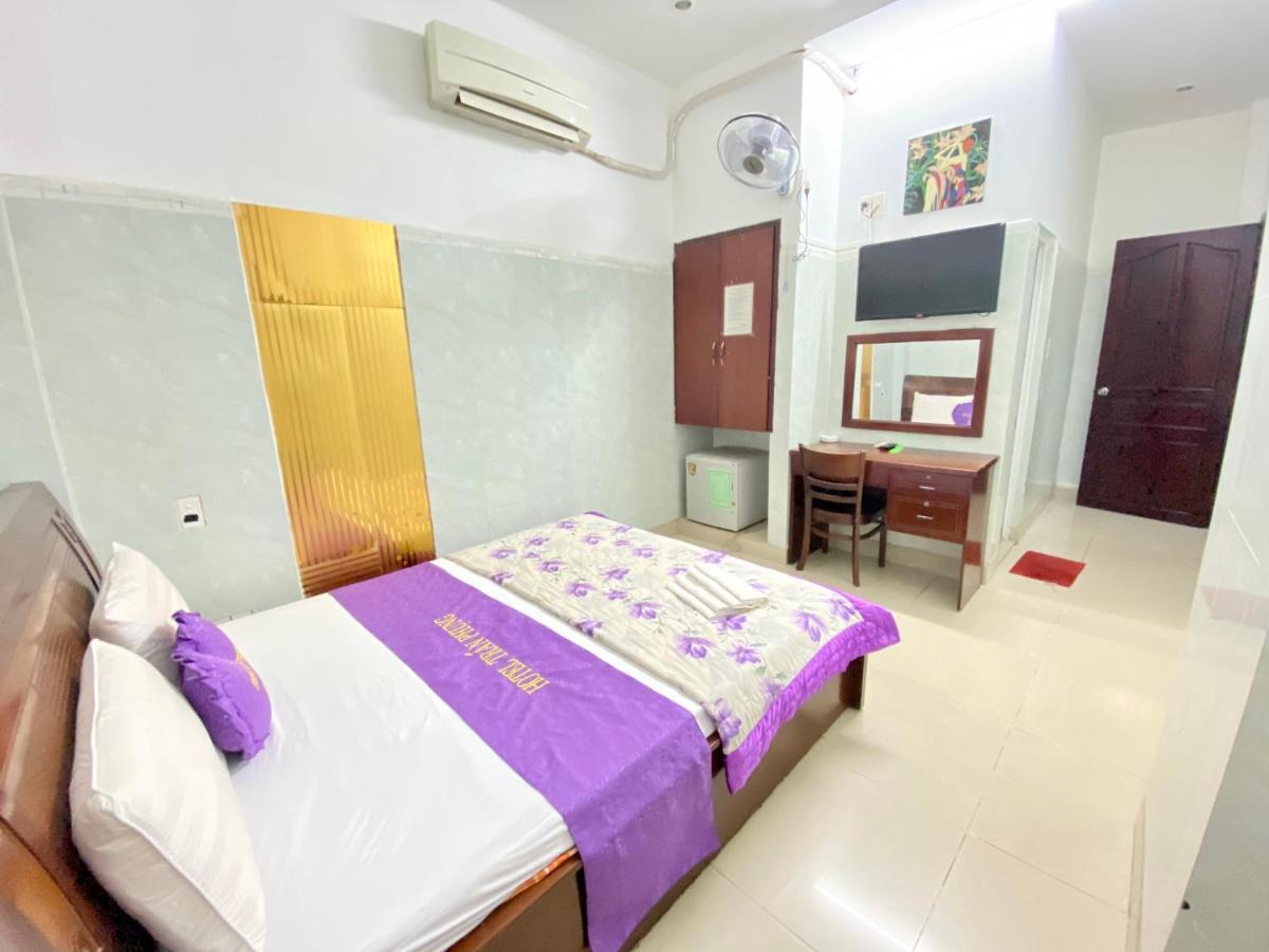 Tran Phung Hotel Ho Chi Minh City Exterior photo